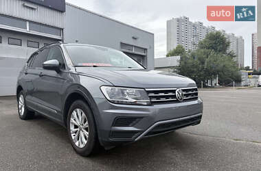 Внедорожник / Кроссовер Volkswagen Tiguan Allspace 2018 в Киеве