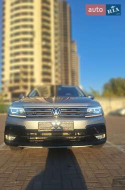Внедорожник / Кроссовер Volkswagen Tiguan Allspace 2019 в Киеве