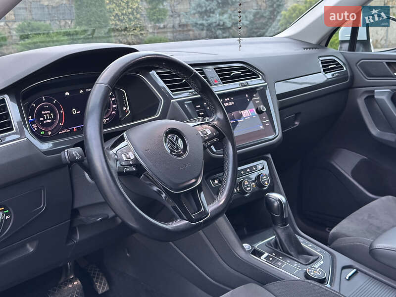 Позашляховик / Кросовер Volkswagen Tiguan Allspace 2020 в Стрию фото 59 Позашляховик / Кросовер Volkswagen Tiguan Allspace 2020 в Стрию