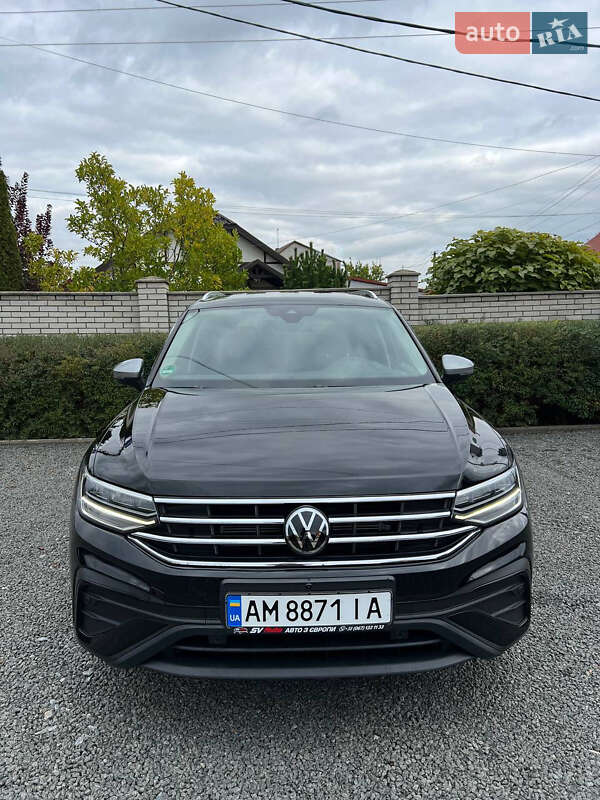 Внедорожник / Кроссовер Volkswagen Tiguan Allspace 2022 в Житомире
