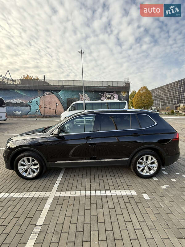 Внедорожник / Кроссовер Volkswagen Tiguan Allspace 2020 в Луцке