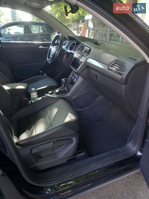 Внедорожник / Кроссовер Volkswagen Tiguan Allspace 2018 в Черкассах фото 4 Внедорожник / Кроссовер Volkswagen Tiguan Allspace 2018 в Черкассах