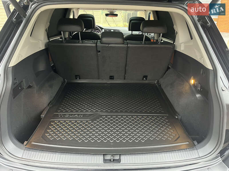 Позашляховик / Кросовер Volkswagen Tiguan Allspace 2020 в Житомирі