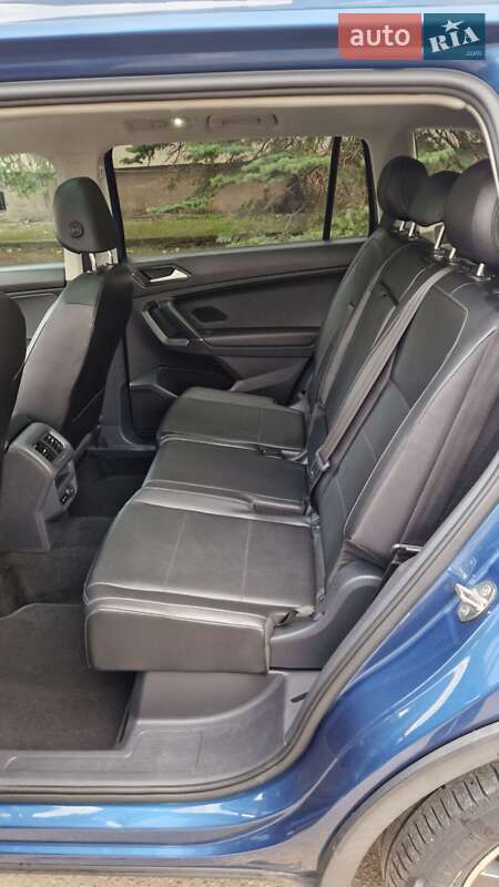 Внедорожник / Кроссовер Volkswagen Tiguan Allspace 2018 в Николаеве фото 24 Внедорожник / Кроссовер Volkswagen Tiguan Allspace 2018 в Николаеве
