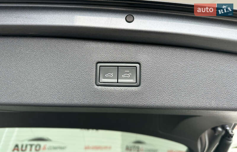 Позашляховик / Кросовер Volkswagen Tiguan Allspace 2018 в Львові