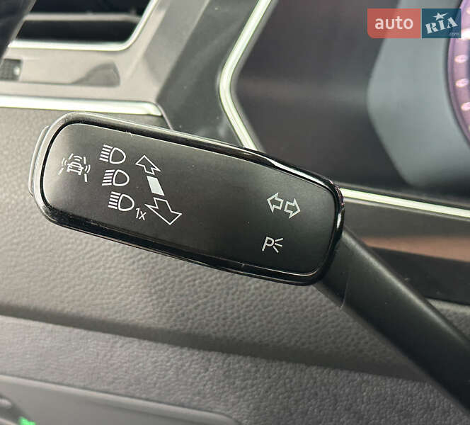 Позашляховик / Кросовер Volkswagen Tiguan Allspace 2018 в Львові