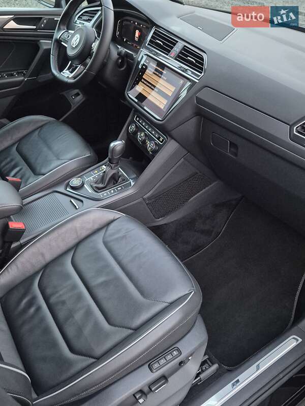 Внедорожник / Кроссовер Volkswagen Tiguan Allspace 2020 в Луцке