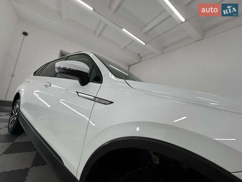 Внедорожник / Кроссовер Volkswagen Tiguan Allspace 2022 в Трускавце