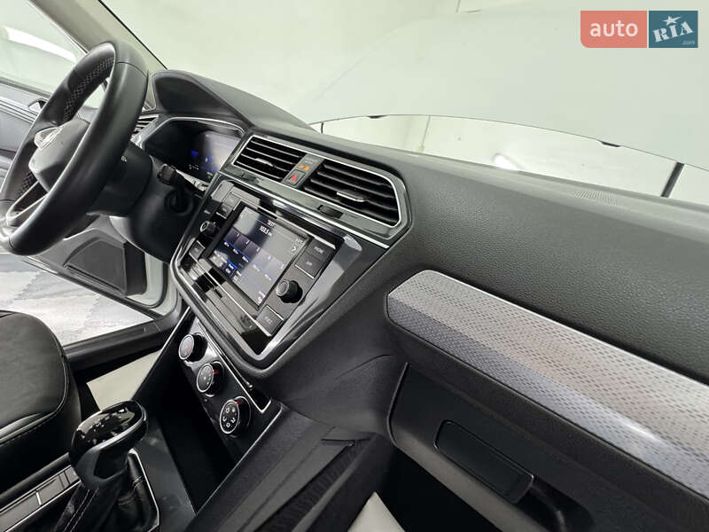 Внедорожник / Кроссовер Volkswagen Tiguan Allspace 2022 в Трускавце