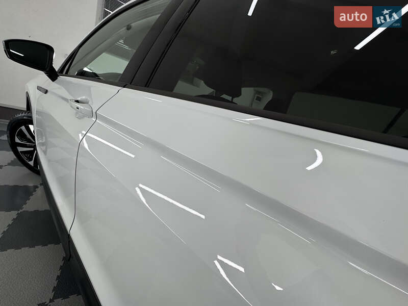 Внедорожник / Кроссовер Volkswagen Tiguan Allspace 2022 в Трускавце