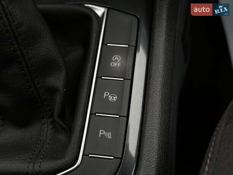 Внедорожник / Кроссовер Volkswagen Tiguan Allspace 2020 в Черновцах