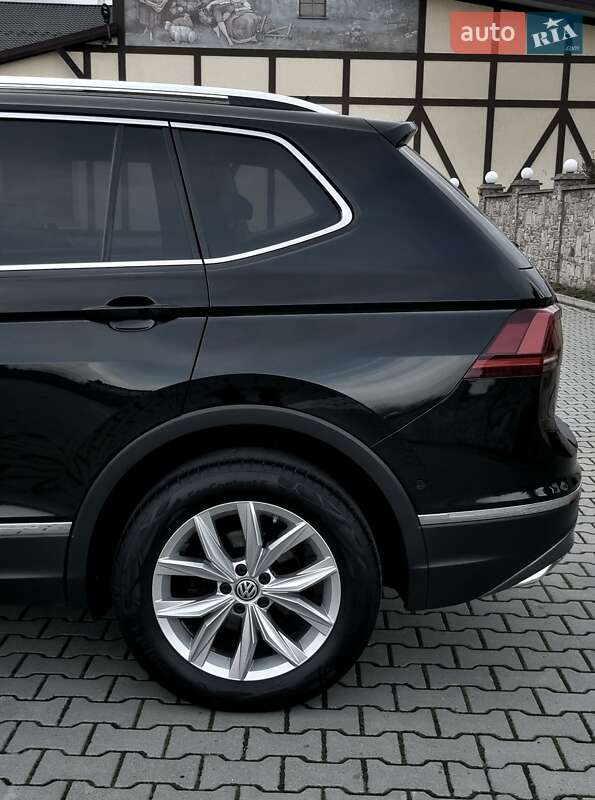 Внедорожник / Кроссовер Volkswagen Tiguan Allspace 2020 в Черновцах