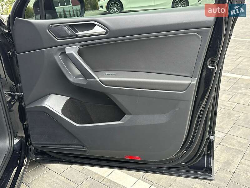 Позашляховик / Кросовер Volkswagen Tiguan Allspace 2018 в Луцьку фото 10 Позашляховик / Кросовер Volkswagen Tiguan Allspace 2018 в Луцьку