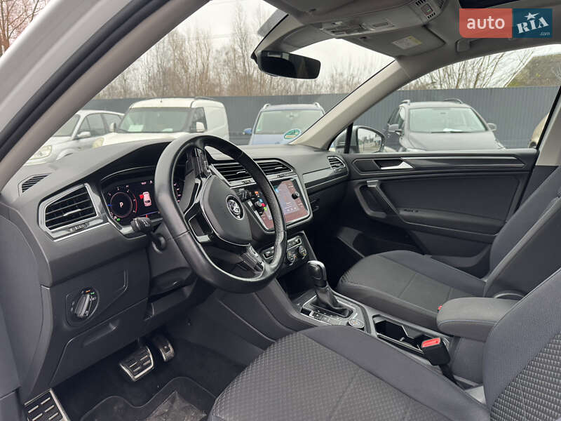 Внедорожник / Кроссовер Volkswagen Tiguan Allspace 2020 в Староконстантинове