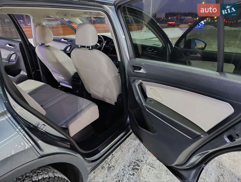 Внедорожник / Кроссовер Volkswagen Tiguan Allspace 2020 в Киеве фото 10 Внедорожник / Кроссовер Volkswagen Tiguan Allspace 2020 в Киеве