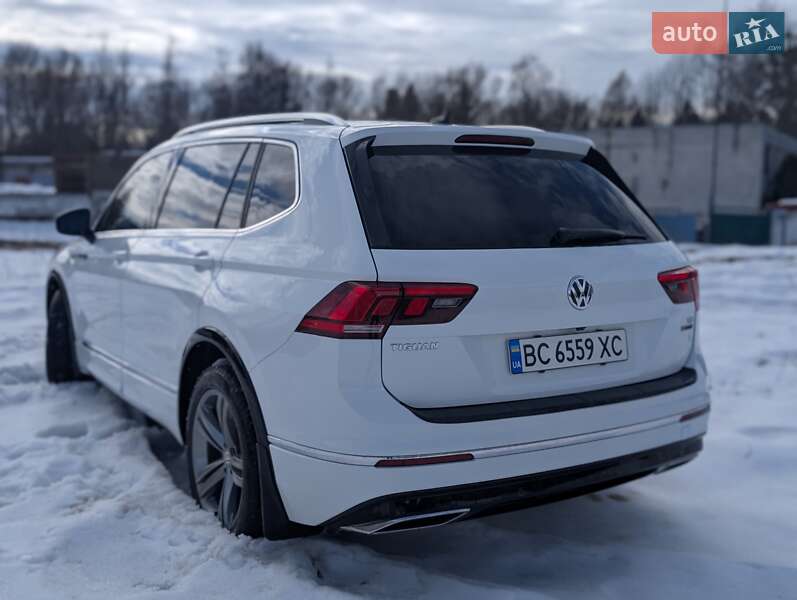 Внедорожник / Кроссовер Volkswagen Tiguan Allspace 2018 в Львове