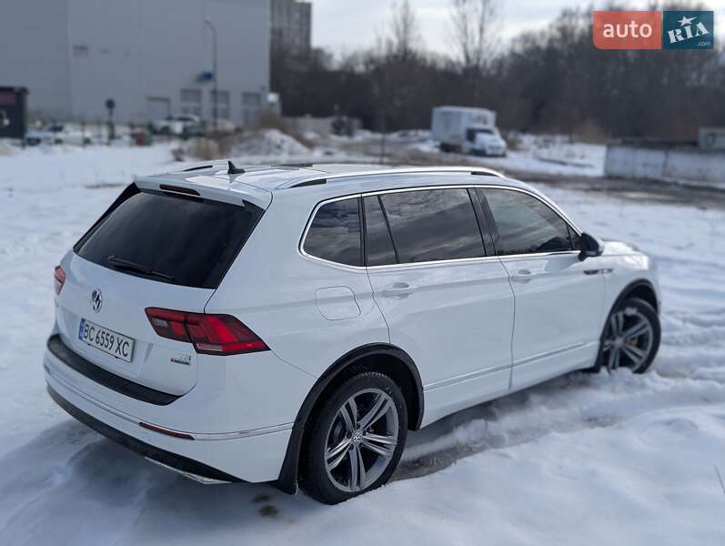 Внедорожник / Кроссовер Volkswagen Tiguan Allspace 2018 в Львове