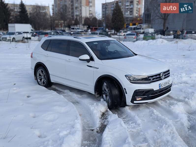 Внедорожник / Кроссовер Volkswagen Tiguan Allspace 2018 в Львове