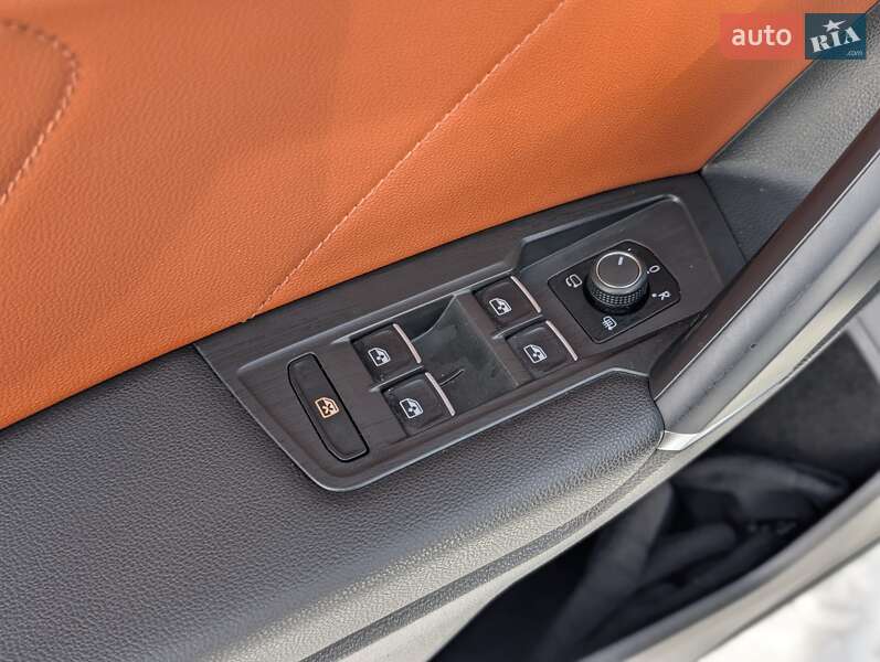 Внедорожник / Кроссовер Volkswagen Tiguan Allspace 2018 в Львове