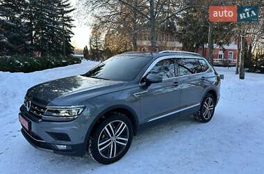 Позашляховик / Кросовер Volkswagen Tiguan Allspace 2020 в Києві