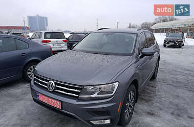 Внедорожник / Кроссовер Volkswagen Tiguan Allspace 2020 в Ирпене