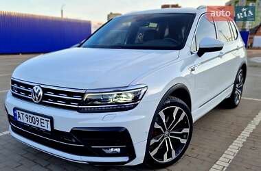 Внедорожник / Кроссовер Volkswagen Tiguan Allspace 2018 в Калуше