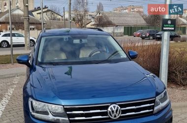 Внедорожник / Кроссовер Volkswagen Tiguan Allspace 2019 в Виннице