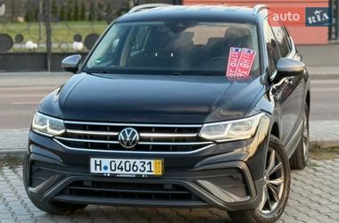 Внедорожник / Кроссовер Volkswagen Tiguan Allspace 2023 в Львове