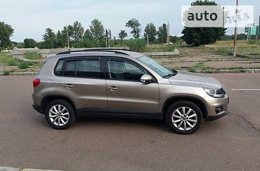 Внедорожник / Кроссовер Volkswagen Tiguan 2011 в Черкассах