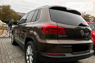 Внедорожник / Кроссовер Volkswagen Tiguan 2014 в Днепре