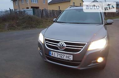 Внедорожник / Кроссовер Volkswagen Tiguan 2008 в Киеве