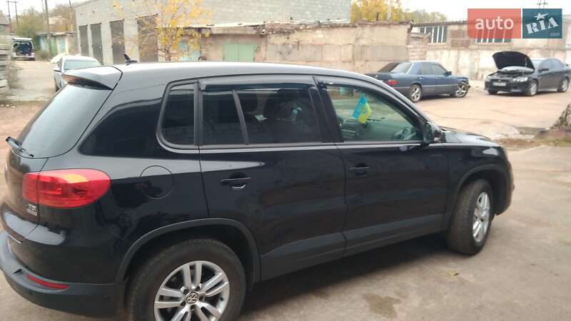 Позашляховик / Кросовер Volkswagen Tiguan 2013 в Кривому Розі