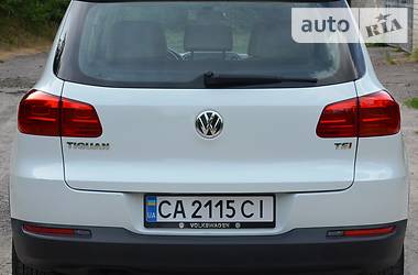 Позашляховик / Кросовер Volkswagen Tiguan 2015 в Черкасах