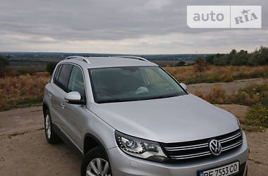 Внедорожник / Кроссовер Volkswagen Tiguan 2012 в Вознесенске