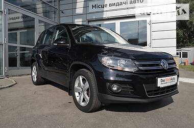 Внедорожник / Кроссовер Volkswagen Tiguan 2012 в Харькове