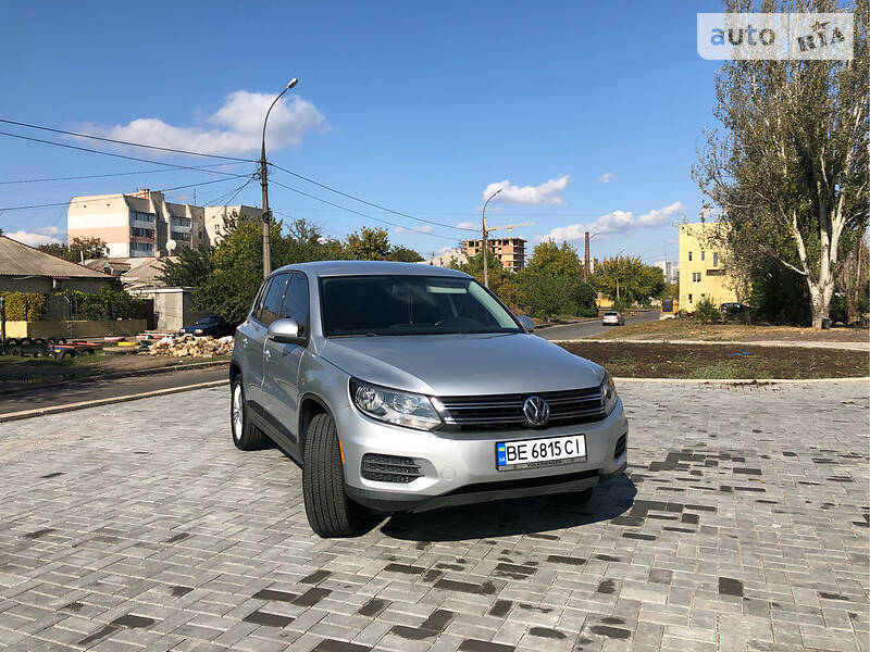 Внедорожник / Кроссовер Volkswagen Tiguan 2012 в Николаеве