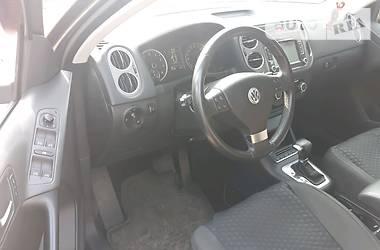 Внедорожник / Кроссовер Volkswagen Tiguan 2010 в Киеве