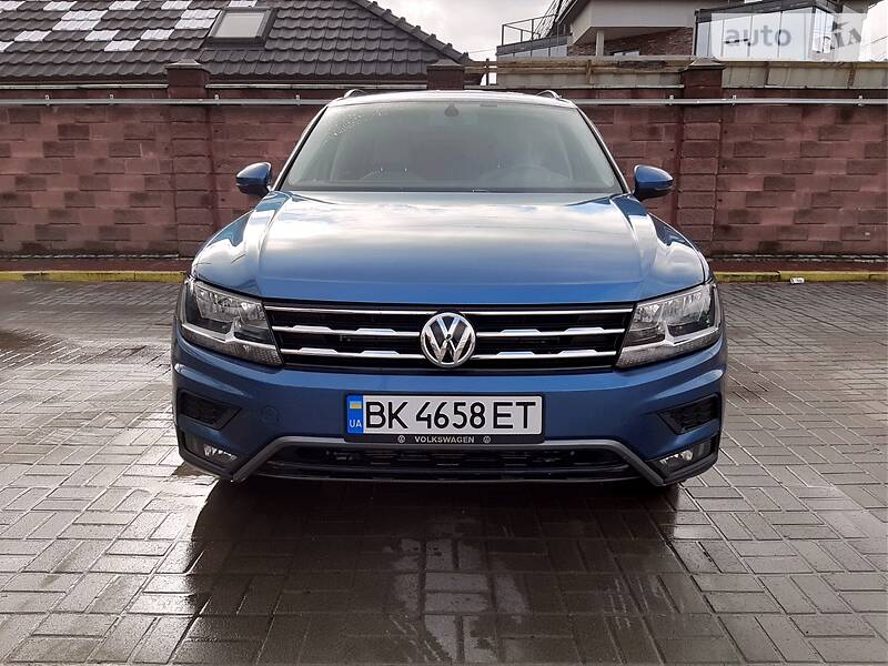 Внедорожник / Кроссовер Volkswagen Tiguan 2017 в Ровно фото 3 Внедорожник / Кроссовер Volkswagen Tiguan 2017 в Ровно