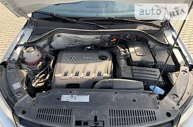 Позашляховик / Кросовер Volkswagen Tiguan 2011 в 