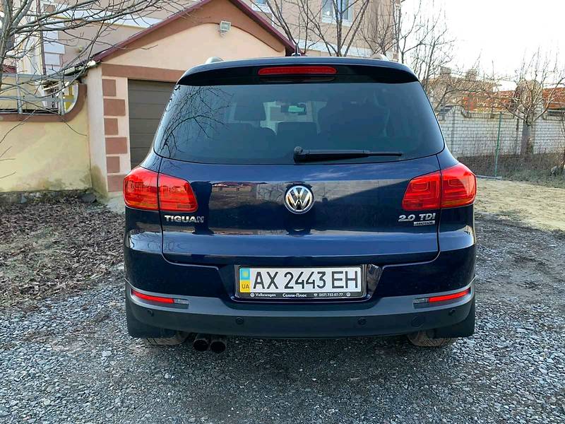 Позашляховик / Кросовер Volkswagen Tiguan 2014 в Харкові