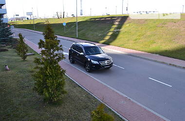 Позашляховик / Кросовер Volkswagen Tiguan 2010 в 