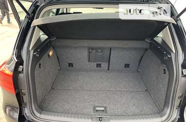 Позашляховик / Кросовер Volkswagen Tiguan 2011 в 