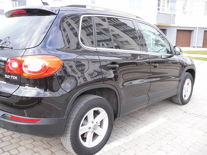 Позашляховик / Кросовер Volkswagen Tiguan 2009 в Івано-Франківську