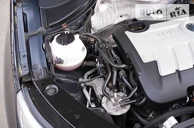 Внедорожник / Кроссовер Volkswagen Tiguan 2009 в 