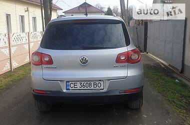 Позашляховик / Кросовер Volkswagen Tiguan 2008 в 