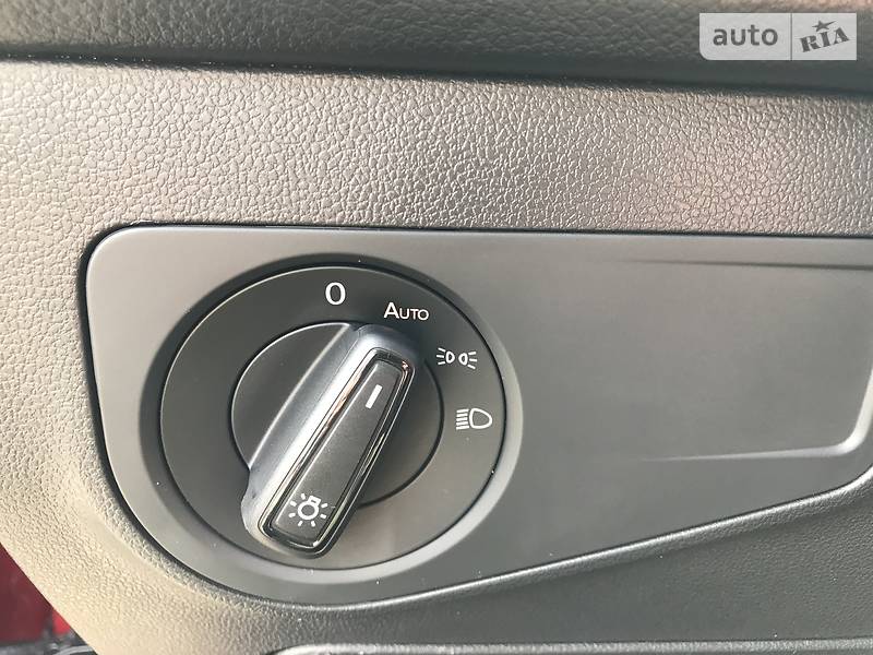 Позашляховик / Кросовер Volkswagen Tiguan 2018 в Одесі