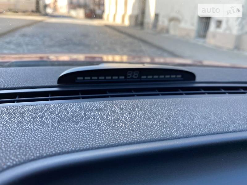Позашляховик / Кросовер Volkswagen Tiguan 2011 в Луцьку