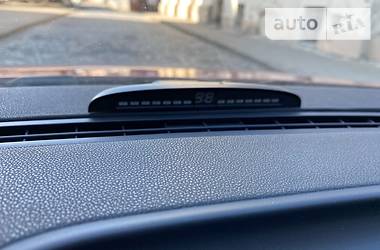 Позашляховик / Кросовер Volkswagen Tiguan 2011 в 