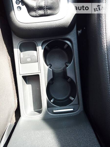 Позашляховик / Кросовер Volkswagen Tiguan 2015 в Нікополі