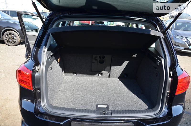 Позашляховик / Кросовер Volkswagen Tiguan 2017 в Києві